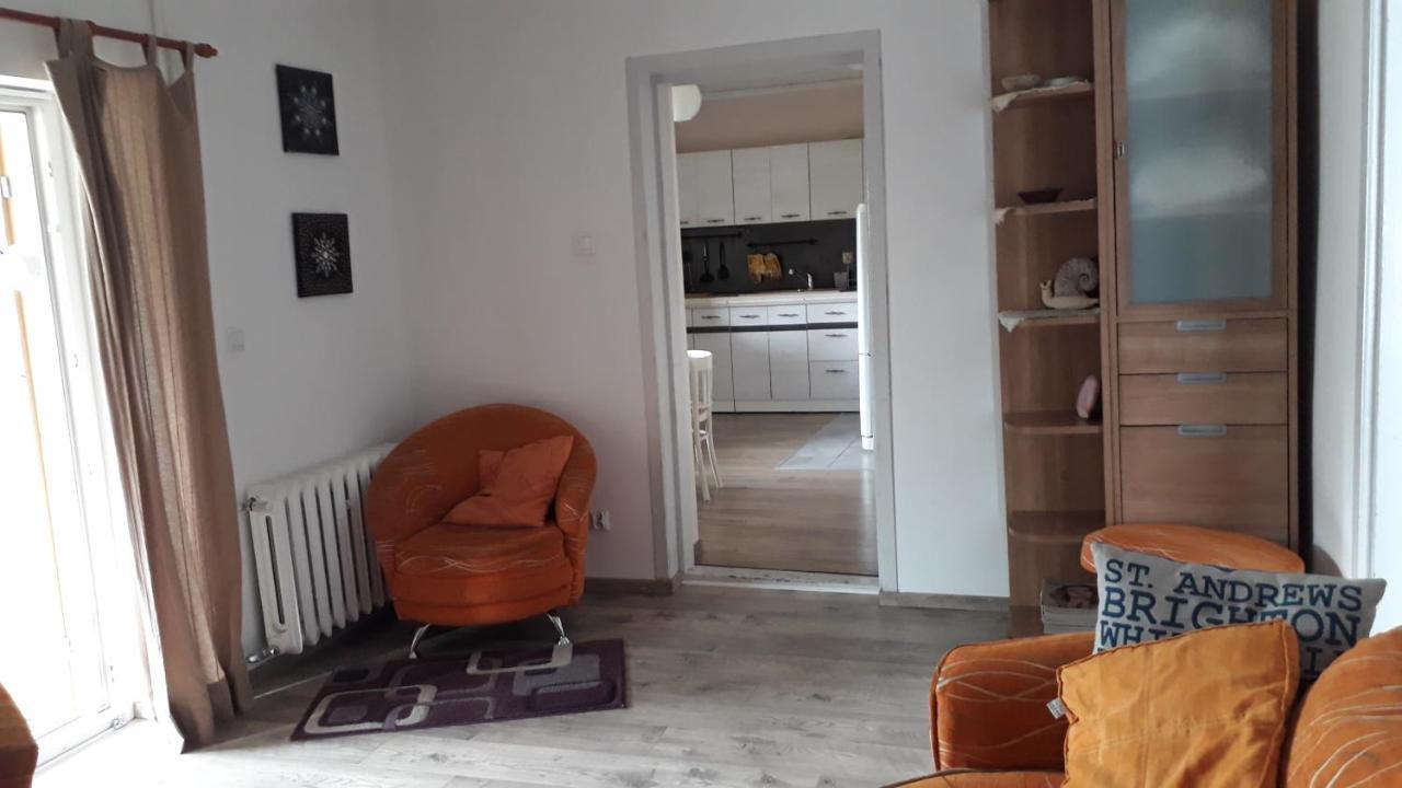 Miodowa Apartment Zwierzyniec Luaran gambar